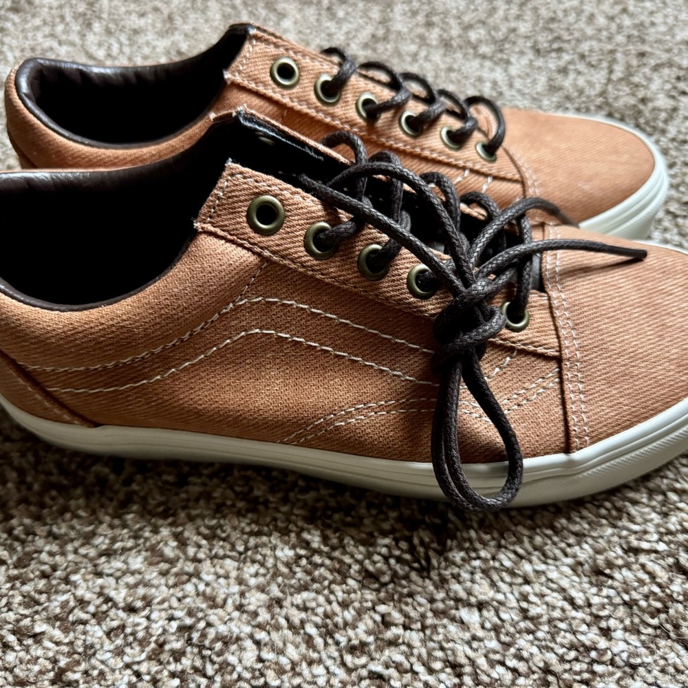 Vans Tan and Brown Sneakers Casual Skate Style